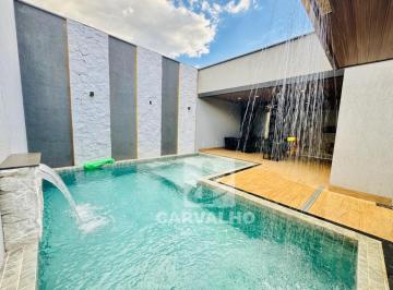 Casa · 216m² · 3 Quartos · 6 Vagas · Casa a venda em Setor Morada do Sol com piscina e churrasqueira