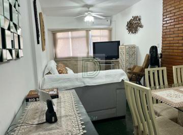 Apartamento · 139m² · 2 Quartos · 1 Vaga · Apartamento à venda - Santos, Embaré (Canal 5) | Vista para o mar