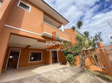 Casa · 200m² · 3 Quartos · 2 Vagas · Página 1 Imóveis anuncia para venda lindo sobrado no bairro Moinhos de Vento, Canoas/RS.