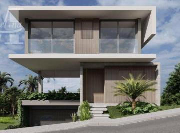 c1c800f9e89f2b230e6812de399cb898933e0e02 · CASA EM CONSTRUÇÃO COM 361 M² AREA UTIL. CONDOMINIO GREEN VILLAGE. ELEVADOR, 4 SUITES