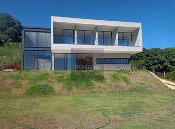 Casa · 367m² · 4 Quartos · 1 Vaga · Casa Alto Padrão - Próximo a Itaipava