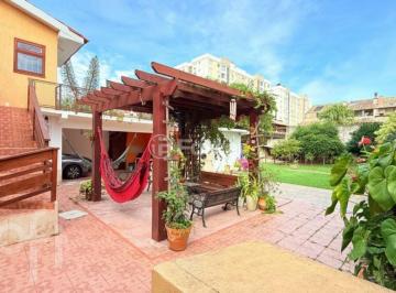 0595c096 · Casa, 3 dormitórios, 318.38 m², em Tristeza