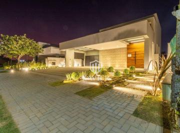 e07dcc992c602639bc82de64c17285332e8b5c49 · Casa Moderna com 3 Suítes, Escritório, Espaço Gourmet e Piscina Aquecida – Alto Padrão e Valor Atrae