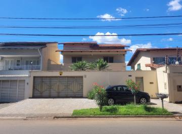 Casa de 4 quartos, Goiânia · Sobrado Setor Sudoeste - Goiânia