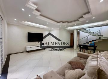 Casa de 4 quartos, Sobradinho · SOBRADO / 4 QUARTOS / ARMÁRIOS / HIDROMASSAGEM / SOBRADINHO DF