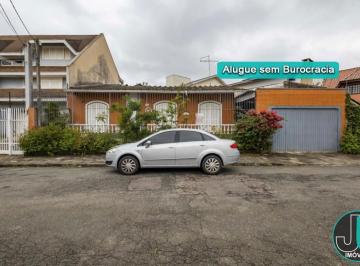 Foto 01 · Casa Para Alugar no Bigorrilho com 4 Quartos, 2 suítes, 3 banheiros, 2 vagas de garagem e 277m² por 