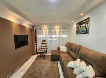 Sala · Casa no Butantã com 3 quartos, sendo 1 suíte, 2 vagas de garagem.