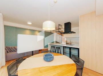 1 · Apartamento com 65 m², 2 quartos sendo 1 suíte à venda no bairro Centro.
