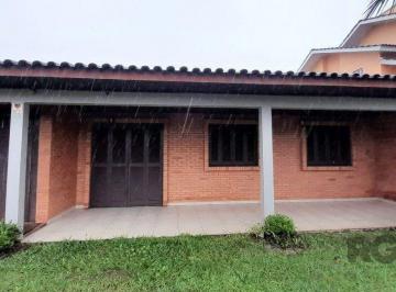 Casa · 360m² · 3 Quartos · 1 Vaga · Casa em Centro