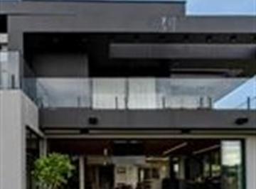 Casa · 535m² · 3 Quartos · 2 Vagas · Plateau d'Or Privilege - Casa de Condomínio 3 quartos, sendo 3 suítes