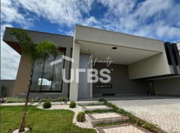 Casa · 264m² · 3 Quartos · 8 Vagas · CASA TÉRREA DE ESQUINA , Condomínio Villágio Toscana