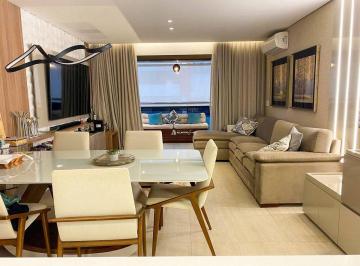 Apartamento · 96m² · 2 Quartos · 1 Vaga · Lake side reformado 2 quartos com churrasqueira andar alto nascente