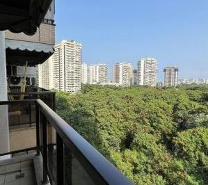 Apartamento · 74m² · 1 Quarto · Apartamento à venda em Rio de Janeiro, Barra da Tijuca, com 1 suíte, com 74 m²
