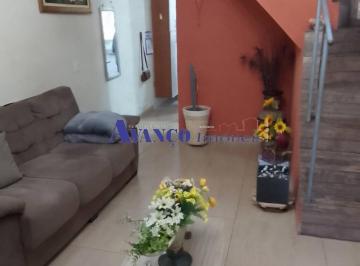 Casa · 95m² · 2 Quartos · 2 Vagas · Oportunidade - Sobrado à venda na Vila Esperança em Jundiaí