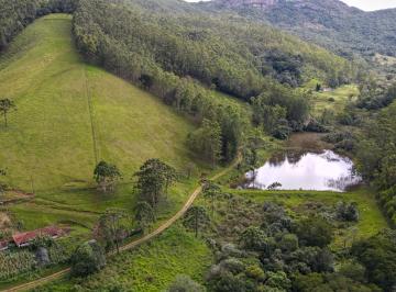 Rural , Joanópolis · Sítio em Joanópolis / 15min da Cachoeira dos Pretos / Casa 180m²