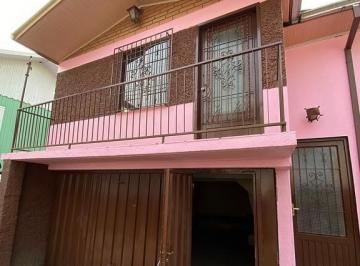 Casa · 170m² · 2 Quartos · 1 Vaga · Casa à venda no bairro Petropolis