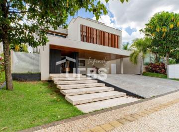 Casa · 442m² · 5 Quartos · 4 Vagas · Alphaville Araguaia - Casa de Condomínio 5 quartos, sendo 5 suítes