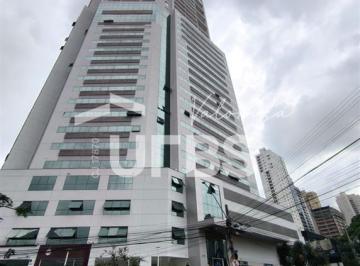 Comercial · 106m² · 02 EXCELENTES SALAS WALK BUENO