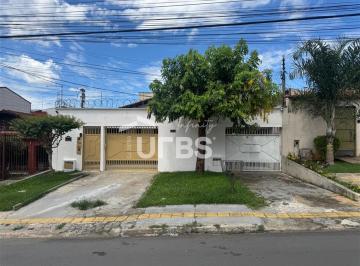 Casa · 209m² · 3 Quartos · 4 Vagas · SOBRADO PARQUE DAS LARANJEIRAS