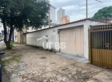 Casa · 572m² · 8 Quartos · 4 Vagas · 0 - Casa 8 quartos, sendo 1 suíte