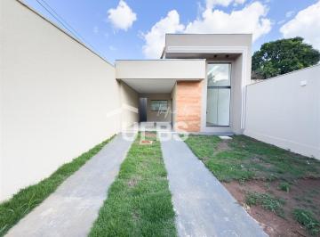 Casa · 115m² · 3 Quartos · 2 Vagas · Casa 3 quartos sendo 1 suíte - Jardim Novo Mundo