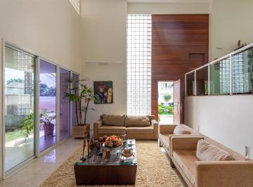 Casa · 440m² · 3 Quartos · 2 Vagas · Sobrado Alphaville Goiás