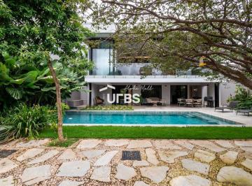 Casa · 350m² · 3 Quartos · 3 Vagas · Jardins Italia - Casa de Condomínio 3 quartos, sendo 3 suítes