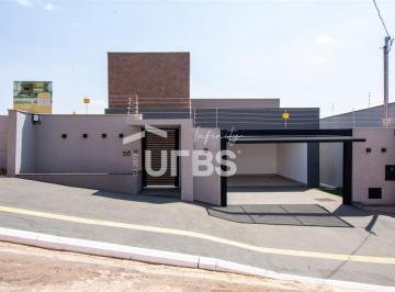 Casa · 304m² · 4 Quartos · 4 Vagas · Casa 4 suítes no Jardim Vitória