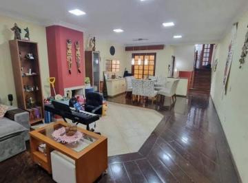 Casa · 330m² · 4 Quartos · 5 Vagas · Sobrado 330 m² Localizado No Bairro Santa Maria São Caetano do Sul - SP