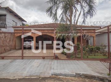 Casa · 286m² · 3 Quartos · 4 Vagas · Desfrute de conforto e praticidade nesta Casa com 3 quartos - Marechal Rondon