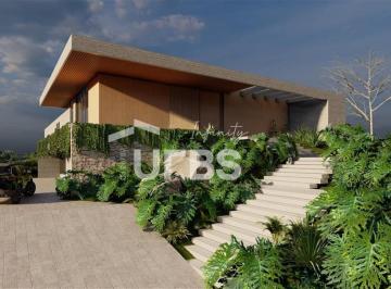 Casa · 760m² · 4 Quartos · 6 Vagas · Aldeia do Vale: Exclusiva Casa de Condomínio com Vista para a Mata e Automação Completa!