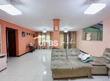 Casa · 436m² · 7 Quartos · 3 Vagas · 0 - Sobrado 7 quartos, sendo 3 suítes