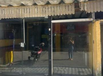 Comercial · 72m² · Loja Comercial à Venda no Bairro Ocian - 74m² - Cód: ACT3385