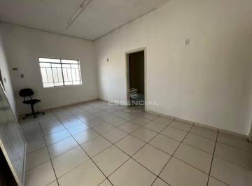 795bb2200573ecdca54b88311b255316a8fc0abd · Casa com 4 dormitórios à venda, 200 m² por R$ 445.000,00 - Centro - Botucatu/SP