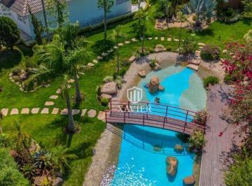 1fedb3c7cb6addf2b2aa1e192f5c6359822e0ff3 · Casa térrea mobiliada à venda no Condomínio City Castelo – 5 suítes, piscina, poço artesiano e lago 