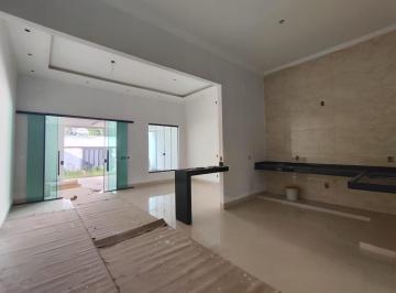 Casa · 150m² · 3 Quartos · 3 Vagas · Casa à Venda 3 quartos, sendo 1 suíte no Jardim Novo Mundo em Goiânia-GO. Na região Leste.