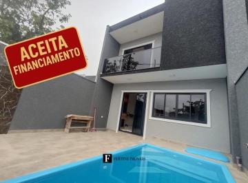 Casa · 85m² · 3 Quartos · 2 Vagas · Sobrado novo em Praia de Leste com Piscina