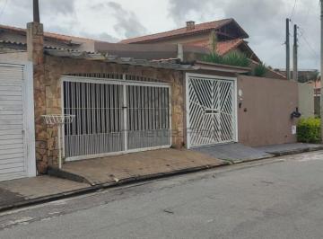 0 · Residência confortável e bem localizada em Mairiporã