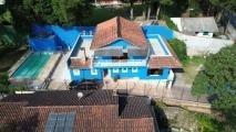 0 · Casa com 4 dormitórios sendo 1 suíte na Serraa da Cantareira.