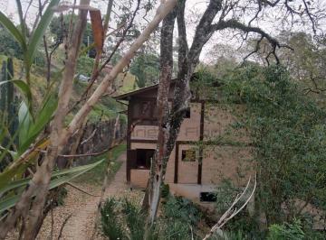 0 · Imóvel com 5 dormitórios no Alpes da Cantareira. Em terreno de 2700m² casa com