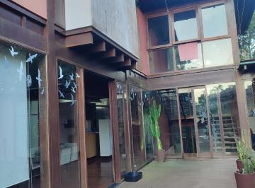 0 · Vende-se casa com 3 pavimentos em condomínio na Serra da Cantareira com habite-s