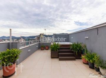 60d7d9df · Cobertura, 3 dormitórios, 207.3 m², em Trindade