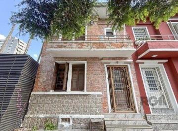 Casa · 130m² · 3 Quartos · Casa em Menino Deus