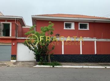 Casa · 352m² · 3 Quartos · 3 Vagas · Casa á venda no Planalto Paulista com 3 quartos