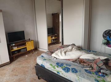 Casa de 7 quartos, São Paulo · VENDO IMÓVEL PARA RENDA - JARDIM IMBÉ (LR2651)