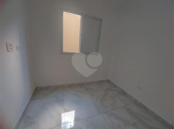Apartamento de 2 quartos, São Paulo · Apartamento à Venda na Parada Inglesa – 2 Dormitórios, Elevador, 40m²