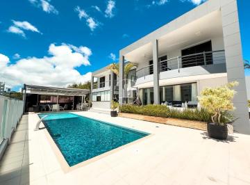 Casa · 585m² · 5 Quartos · 5 Vagas · Casa 5 Quartos com 3 Suítes e 585m² - João Paulo
