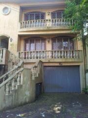 Casa de 6 quartos, Porto Alegre · Casa para Venda - 600m², 6 dormitórios, sendo 6 suites, 9 vagas - Vila Assunção
