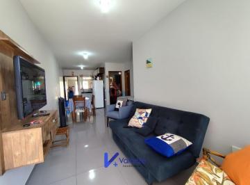 24354219_4.jpg · Casa a Venda na Praia com Suíte