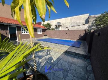 23987941_4.jpg · Casa com 07 dormitórios com piscina em Shangrila